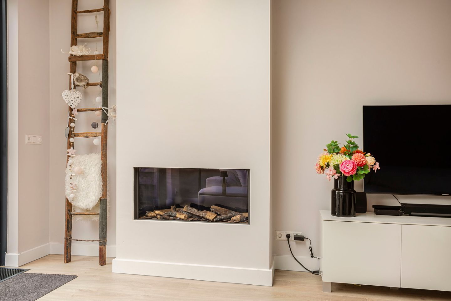 Foto 10 van Altweertstraat 2