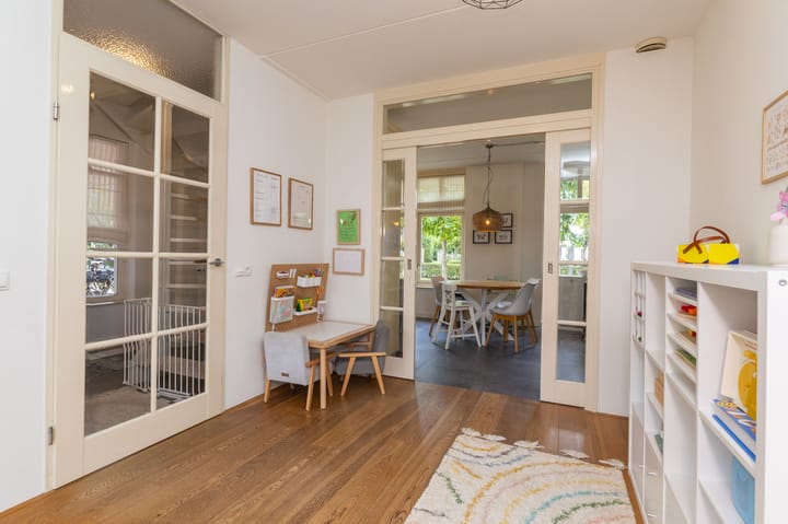 Photo 18 of Mari Andriessenhof 24