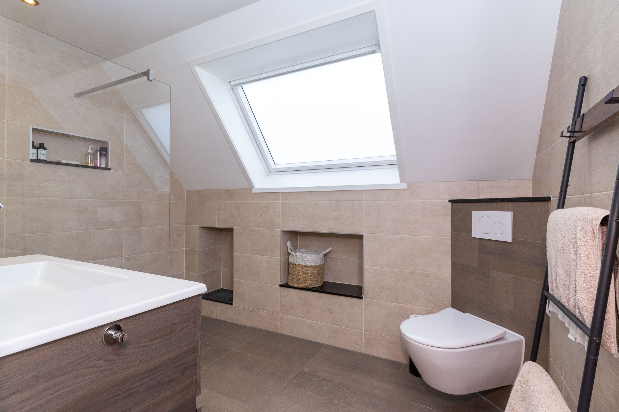 Foto 33 van Mari Andriessenhof 24