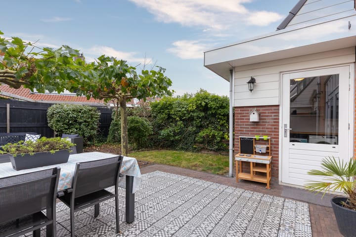 Photo 53 of Mari Andriessenhof 24