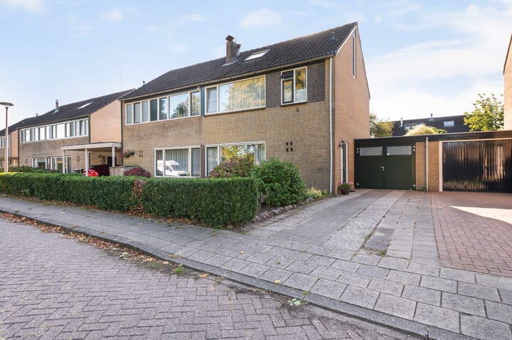 Foto 2 van Costerstraat 9