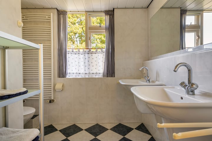 Foto 24 van Costerstraat 9