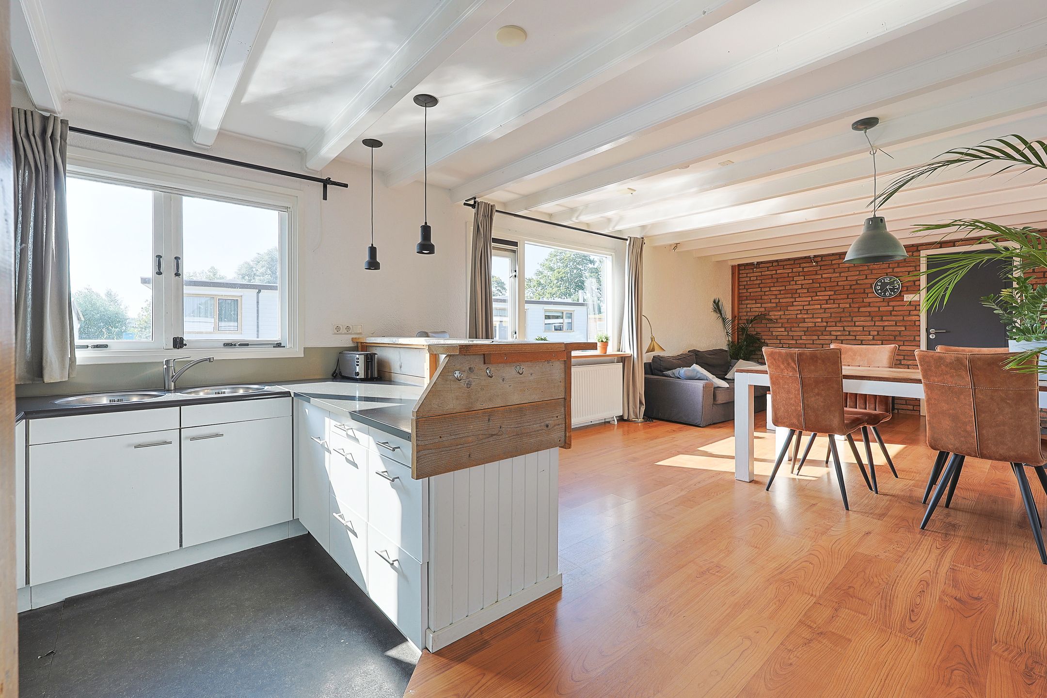 Foto 12 van Zuiderweg 75-C