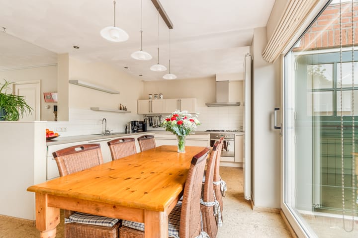 Foto 16 van Kennemerstraatweg 257