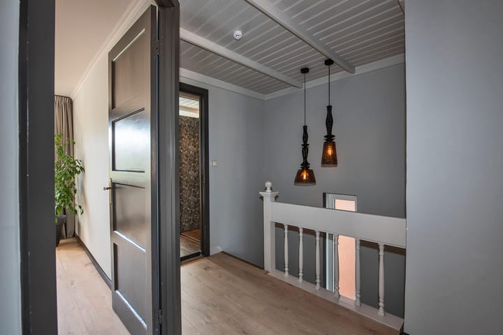 Foto 21 van Niasstraat 13