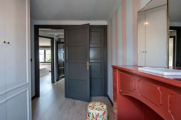 Foto 32 van Niasstraat 13