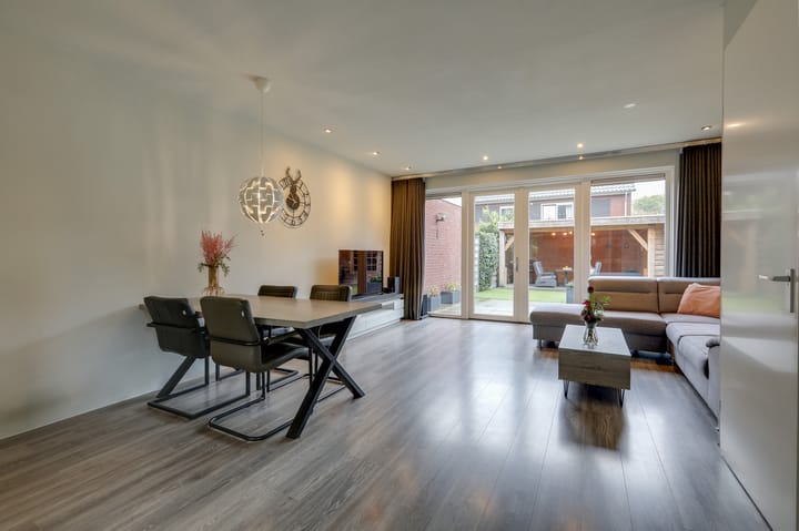 Foto 23 van Potstal 25