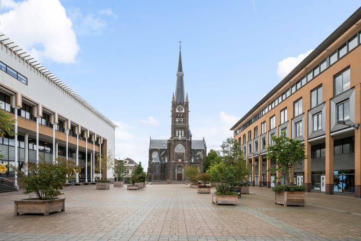 Foto 17 van Emmaplein 17