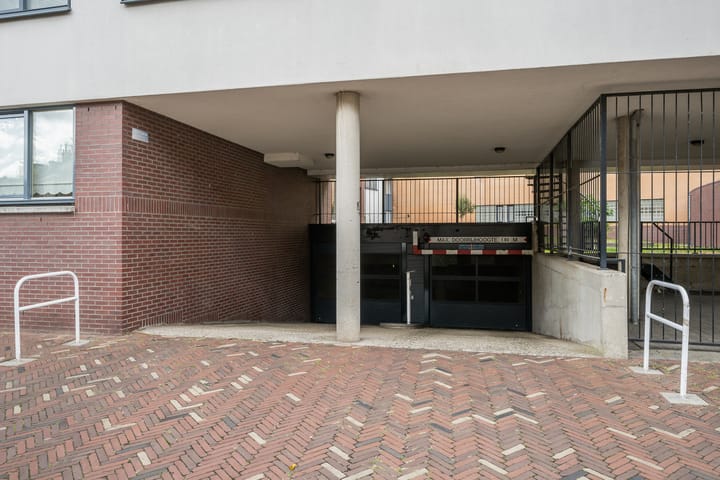 Foto 16 van Emmaplein 17