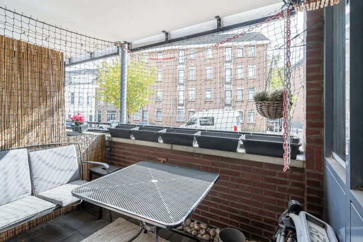 Foto 8 van Emmaplein 17