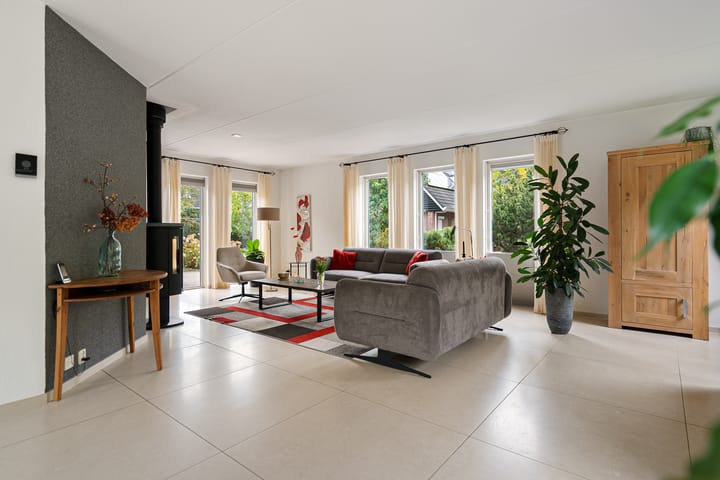 Foto 2 van Smaragdstoep 16