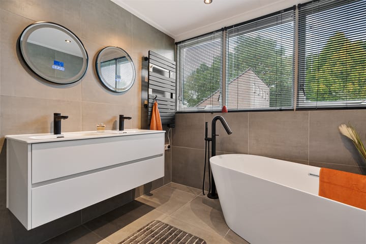 Foto 25 van Smaragdstoep 16