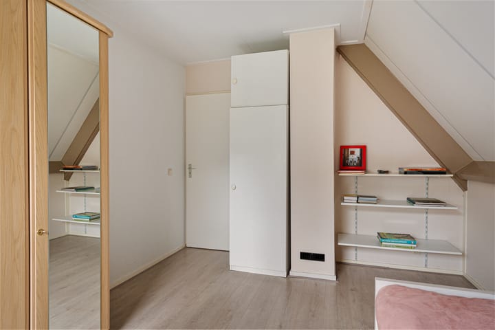 Foto 32 van Smaragdstoep 16