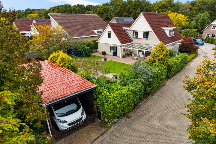 Foto 50 van Smaragdstoep 16