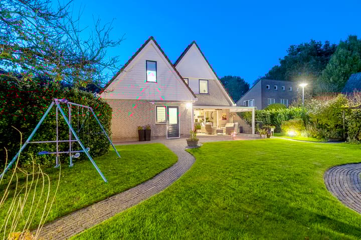 Foto 77 van Smaragdstoep 16