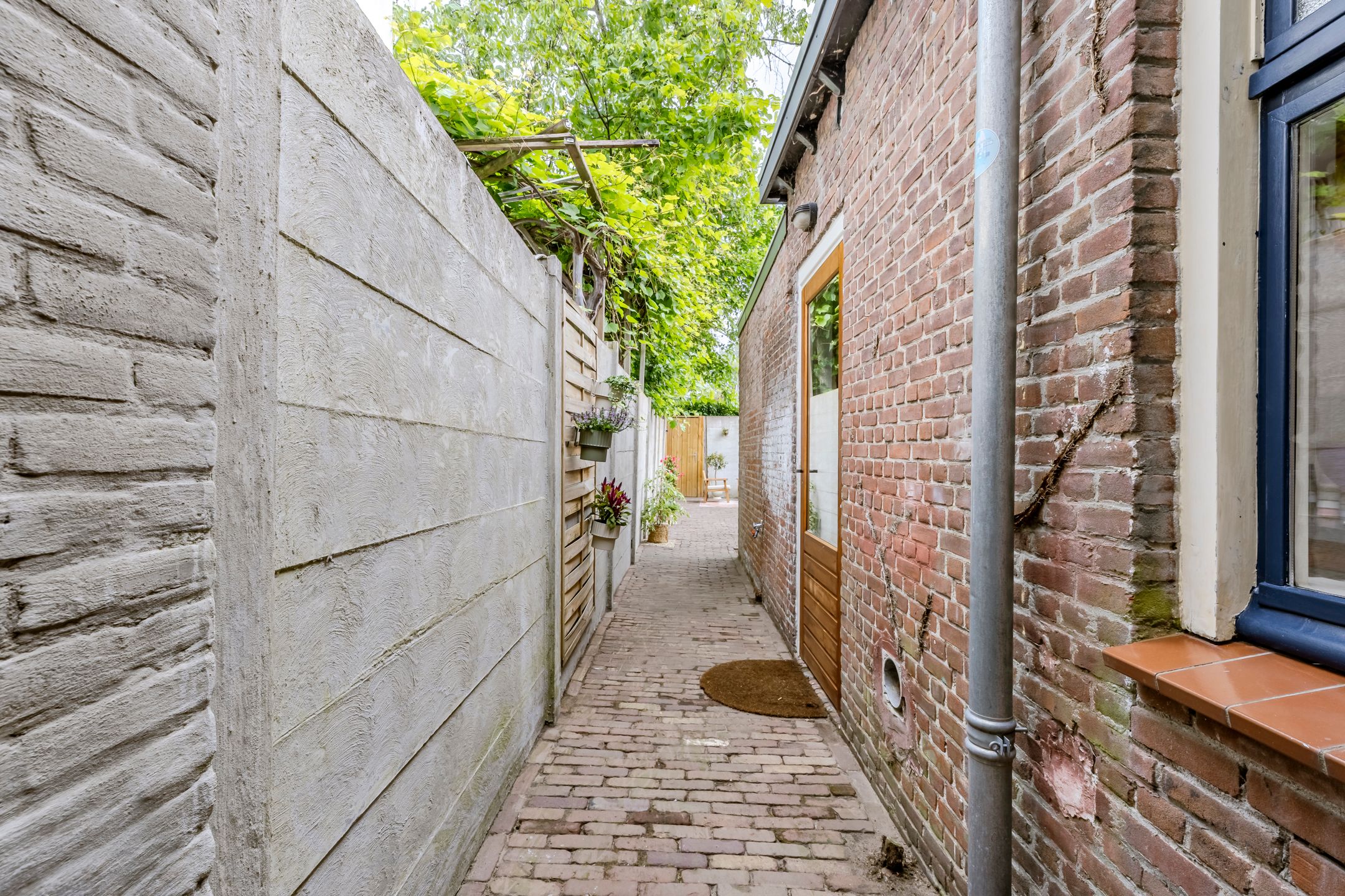 Photo 27 of Capucijnenstraat 103