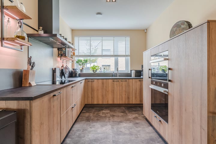 Foto 3 van Johan de Wittstraat 36