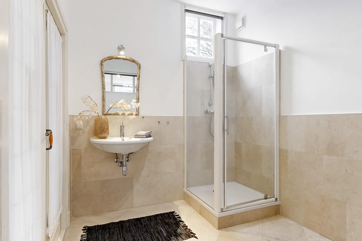 Photo 15 of Van de Spiegelstraat 21-A