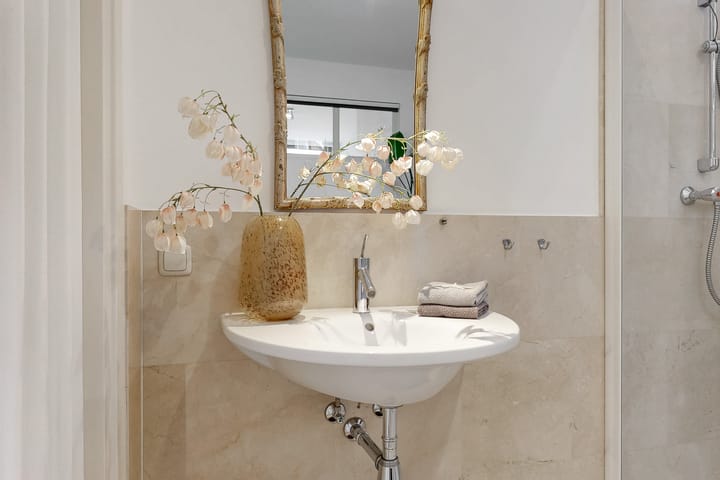 Photo 18 of Van de Spiegelstraat 21-A