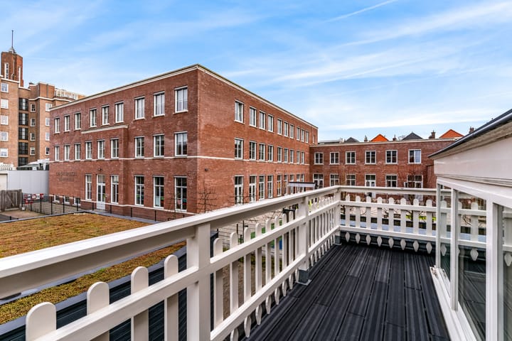 Photo 27 of Van de Spiegelstraat 21-A