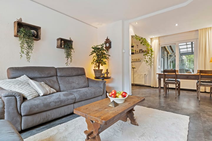 Photo 13 of Van Goudoeverstraat 58