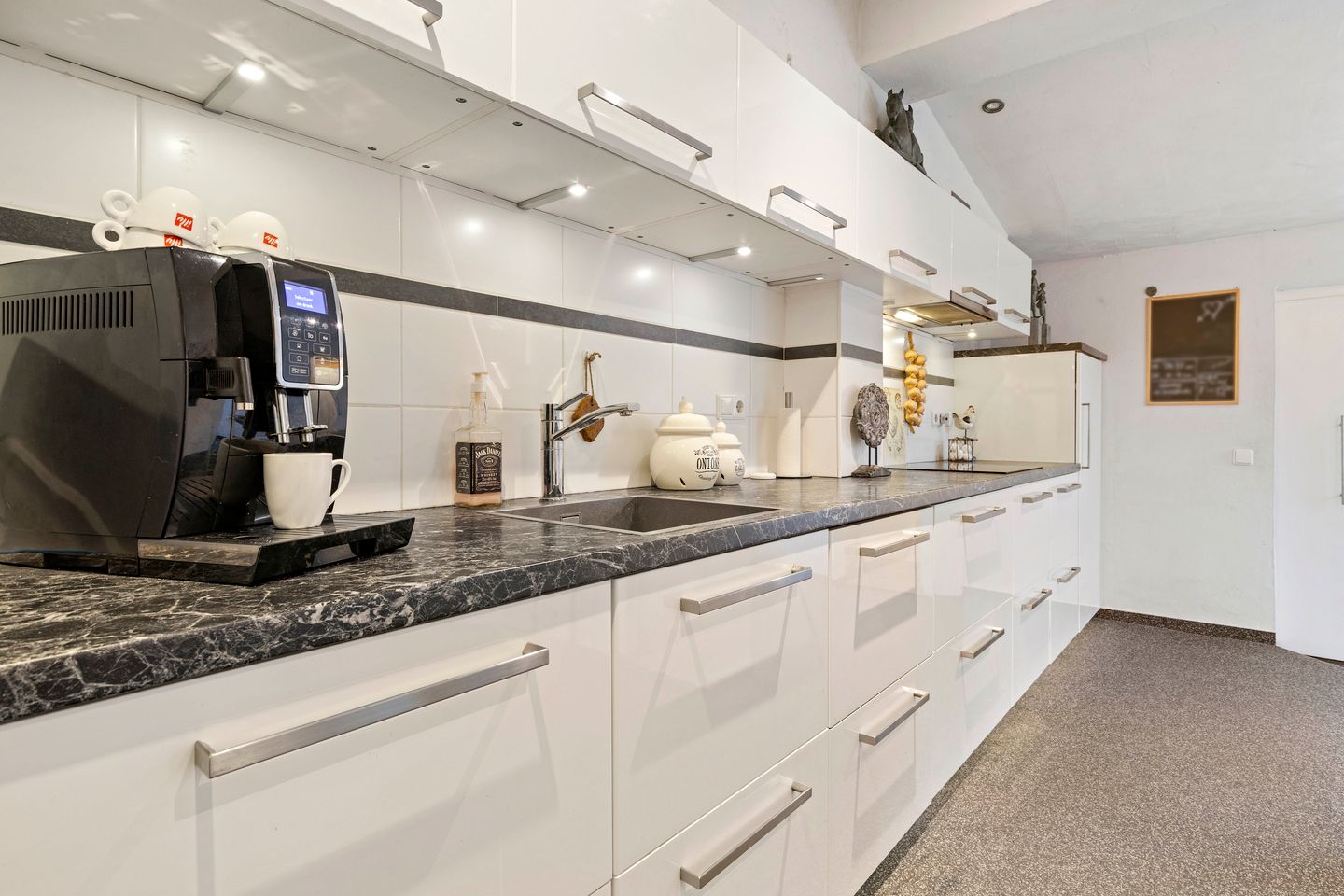 Foto 20 van Van Goudoeverstraat 58