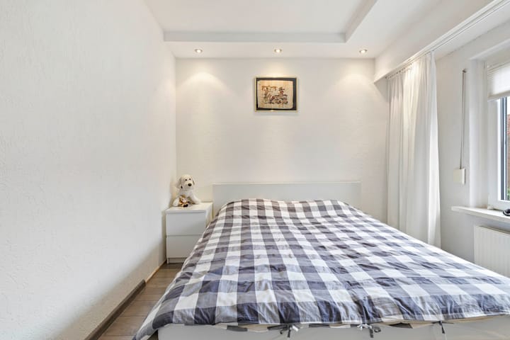 Photo 40 of Van Goudoeverstraat 58