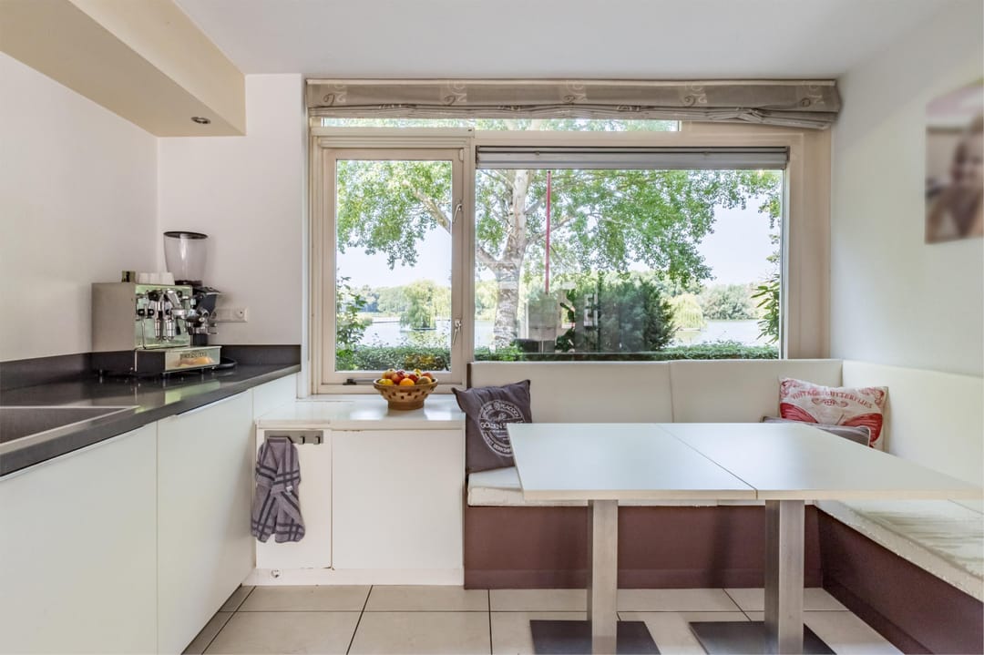 Photo 13 of Florazoom 9