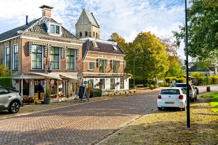 Photo 36 of Grote Reed 2