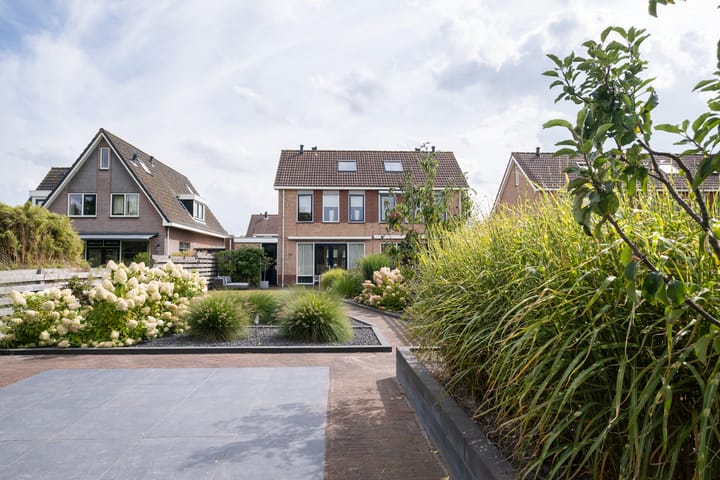 Foto 3 van Roodeswerf 37