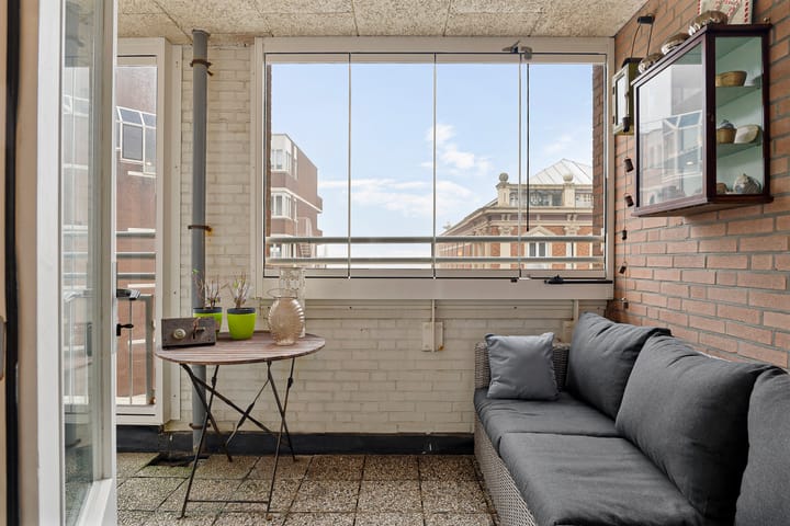 Foto 23 van Gevers Deynootplein 174