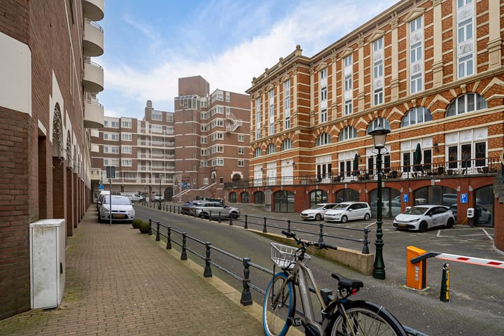 Foto 28 van Gevers Deynootplein 174