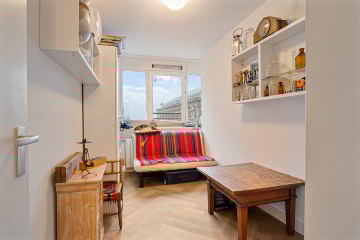 Foto 20 van Gevers Deynootplein 174