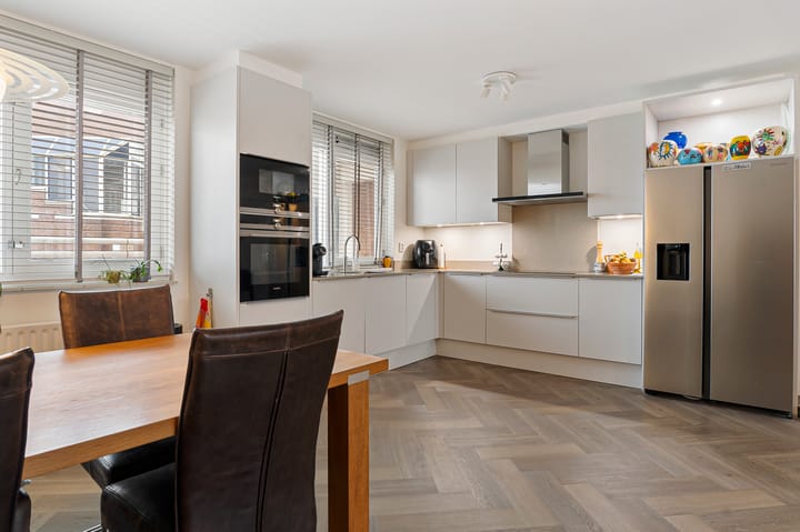 Foto 14 van Gevers Deynootplein 174