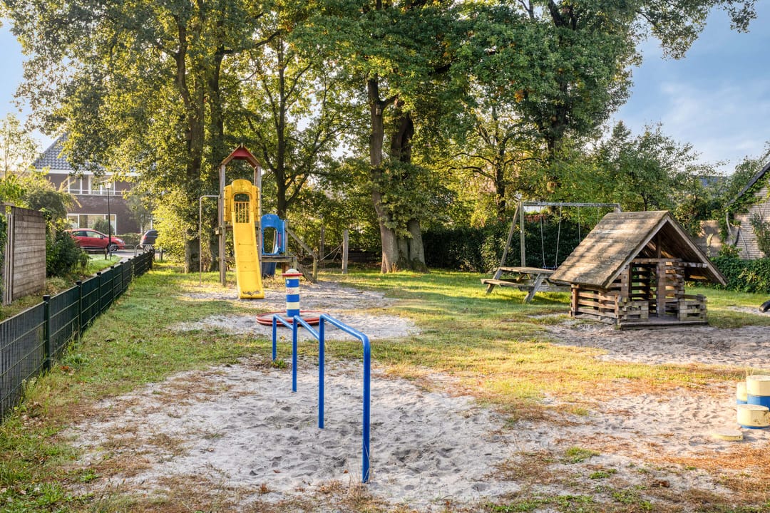 Photo 37 of Haerkamp 15