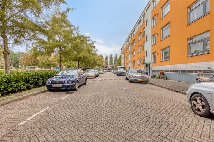 Foto 24 van Albertistraat 60