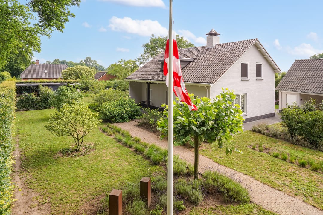 Foto 38 van Woudseweg 19