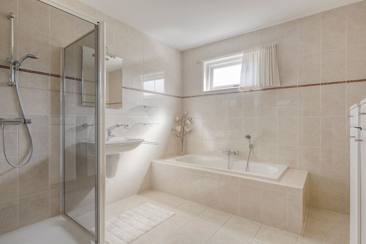 Foto 19 van Jan van Galenstraat 29