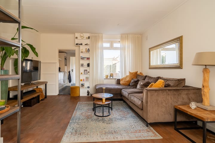 Foto 2 van Larixstraat 2