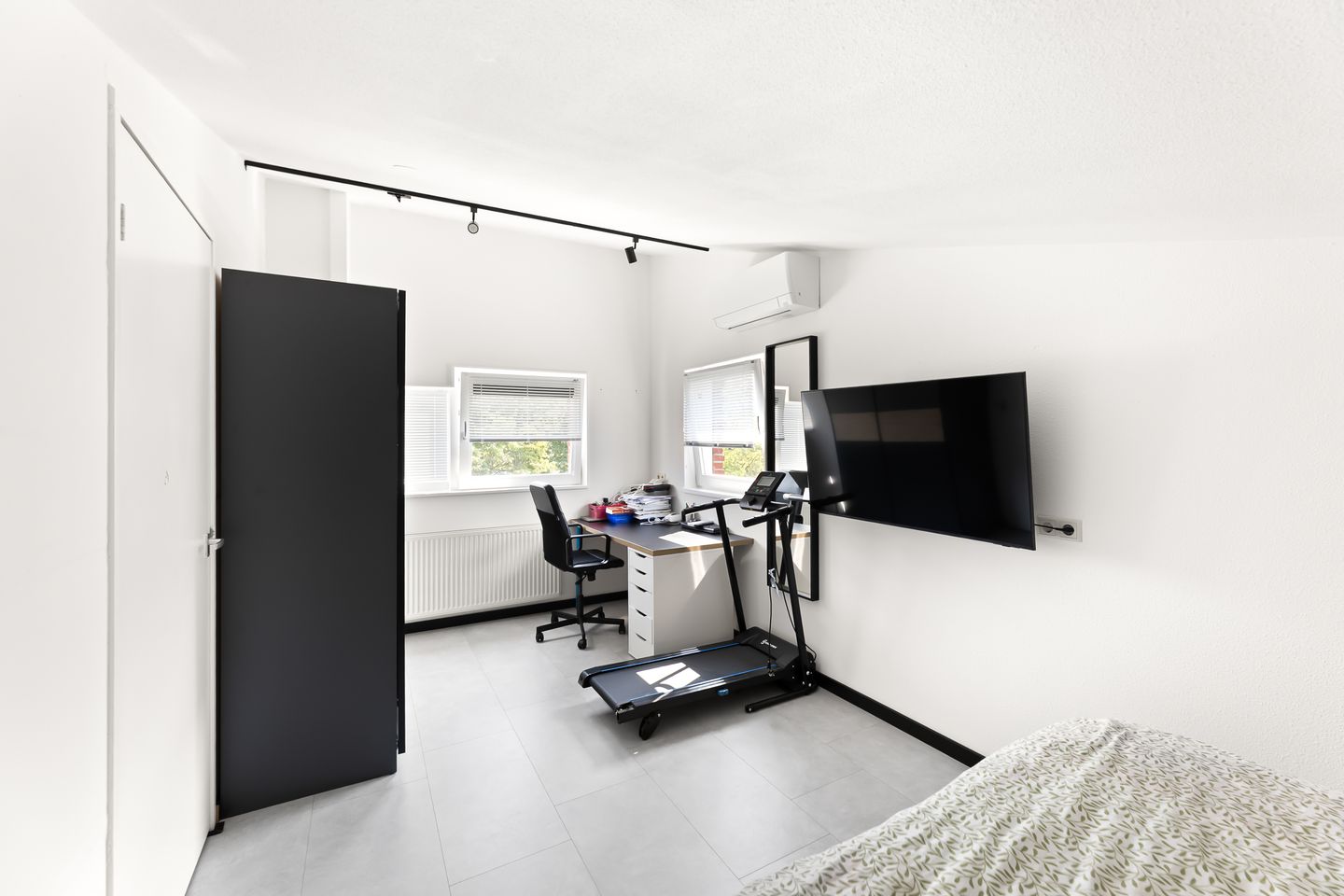 Photo 25 of Hogeweg 69