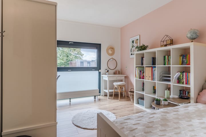 Photo 27 of Gombertstraat 55