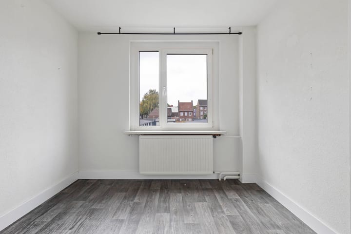 Photo 23 of Dr. Ariënsstraat 26