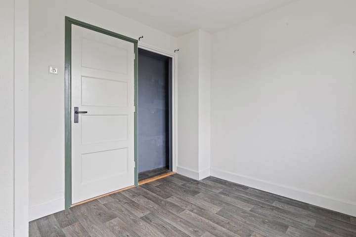 Photo 24 of Dr. Ariënsstraat 26