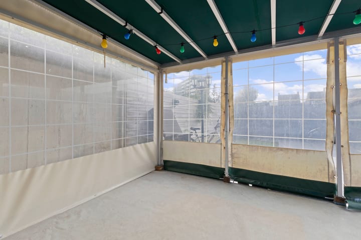 Photo 32 of Dr. Ariënsstraat 26