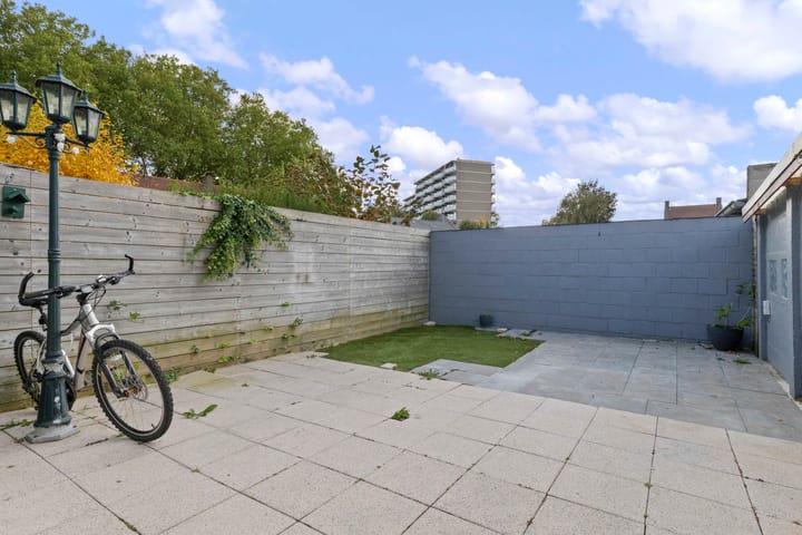 Photo 35 of Dr. Ariënsstraat 26