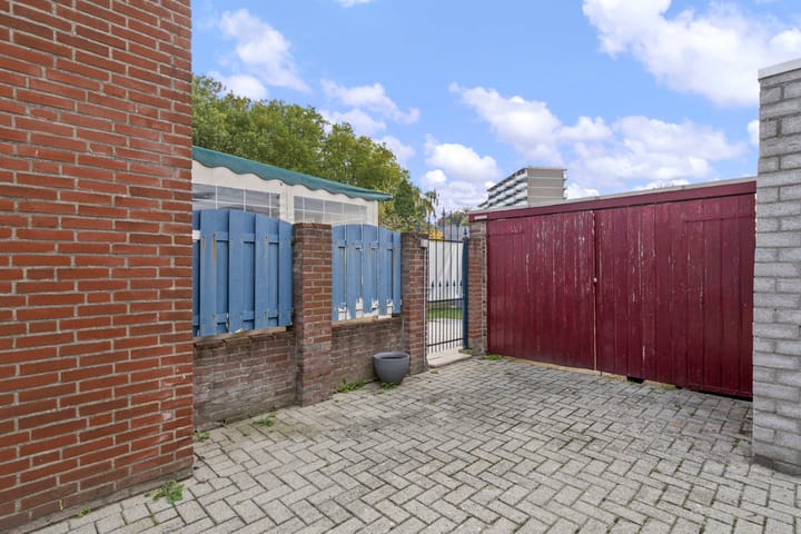 Photo 36 of Dr. Ariënsstraat 26