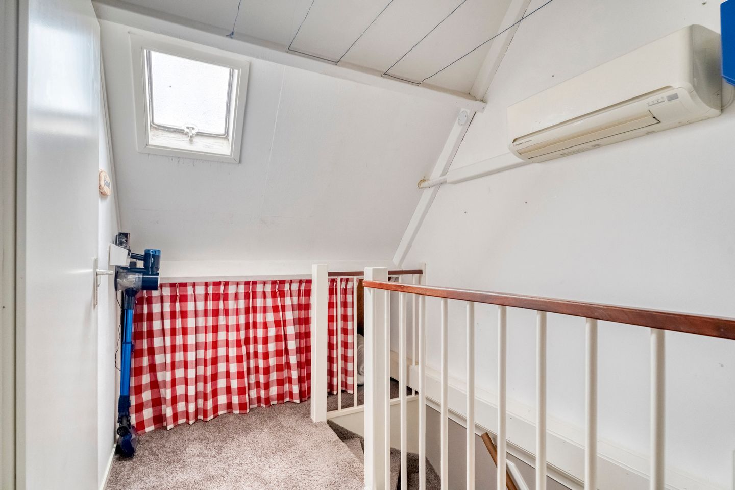 Photo 29 of Prins Hendrikerf 9