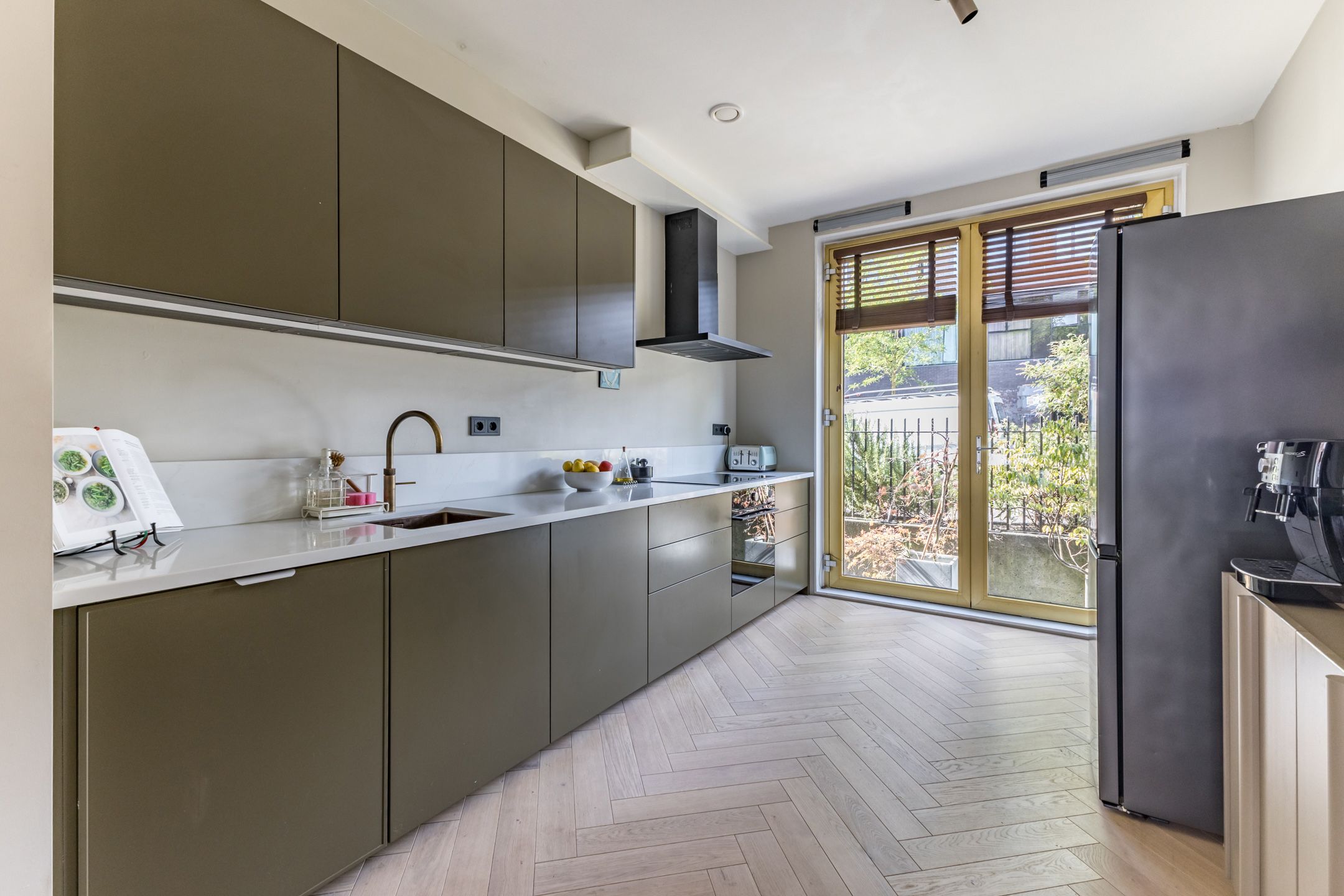 Foto 12 van Maria Austriastraat 853