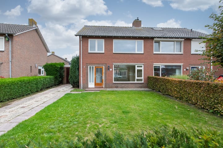 Foto 5 van van Schaikstraat 6-C