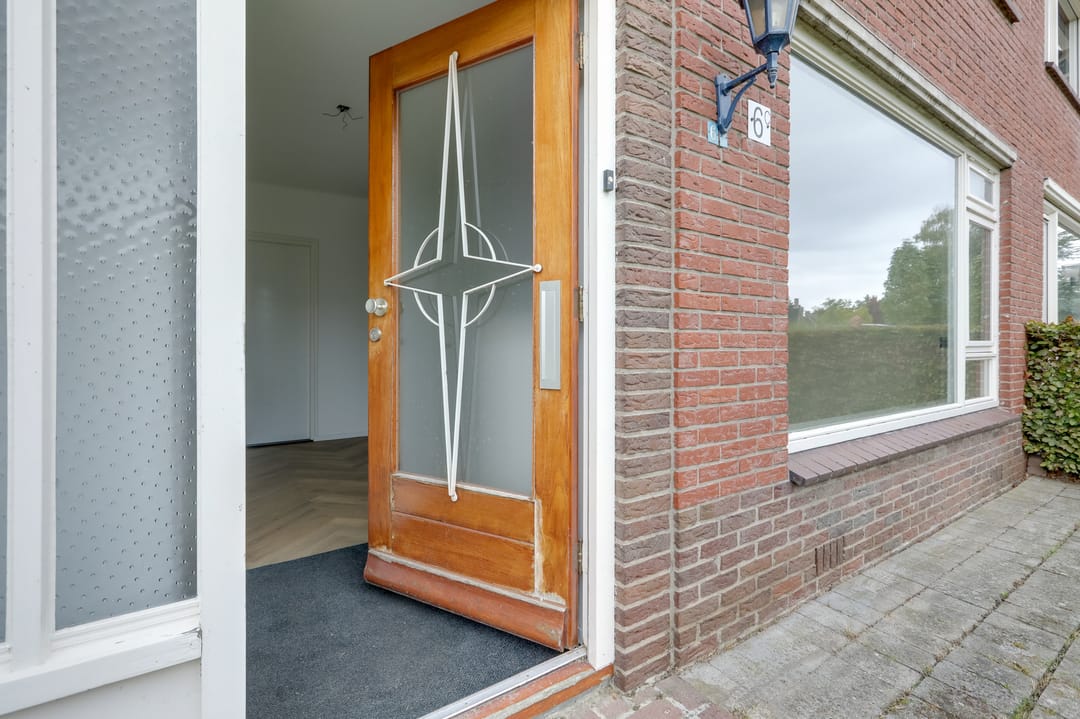 Foto 8 van van Schaikstraat 6-C